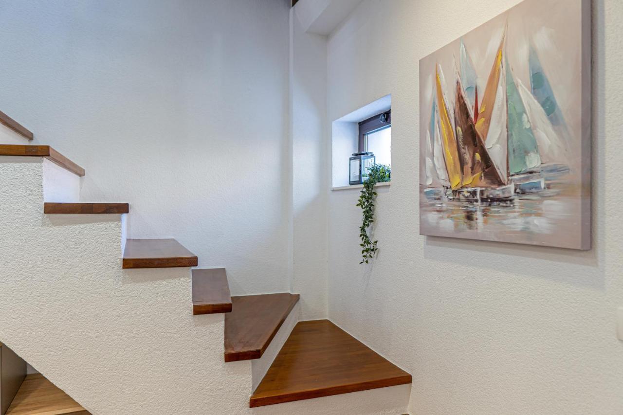 Su Casa - At Kastela Oldtown Apartment Ngoại thất bức ảnh